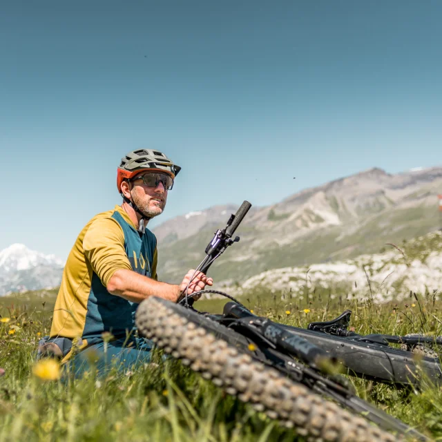 Break in the mountains