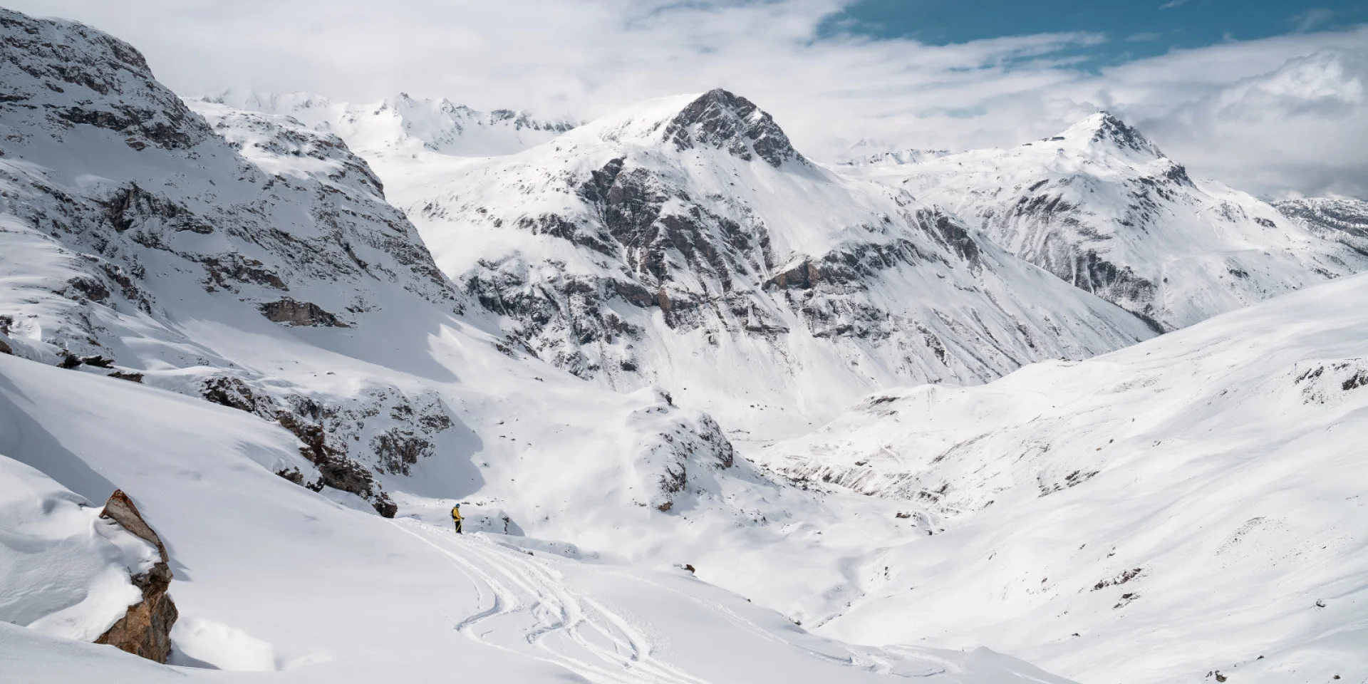 Off-piste mountain