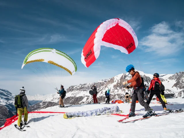 Paragliding