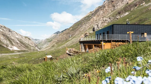 Prariond refuge - summer