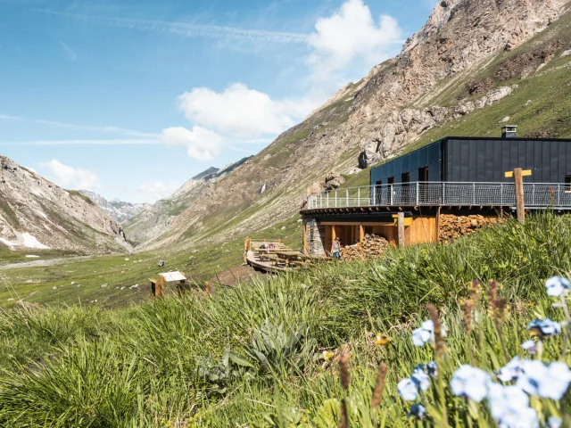 Il Rifugio del Prariond in estate