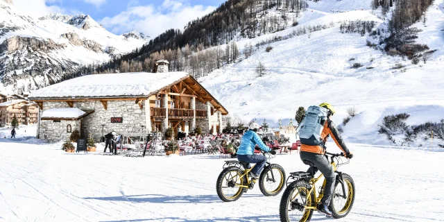 Fat bike with Xavier and Caroline at Le Manchet
