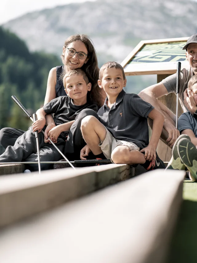 Mini Golf En Famille 07 23 6 Bd