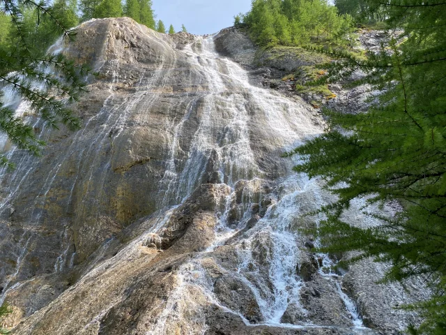 Cascade De La Gouille De Salin Violette Staehle