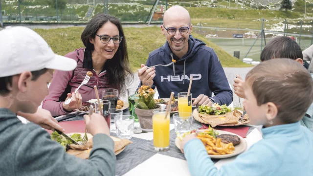 Family Restaurant Summer 2023 1