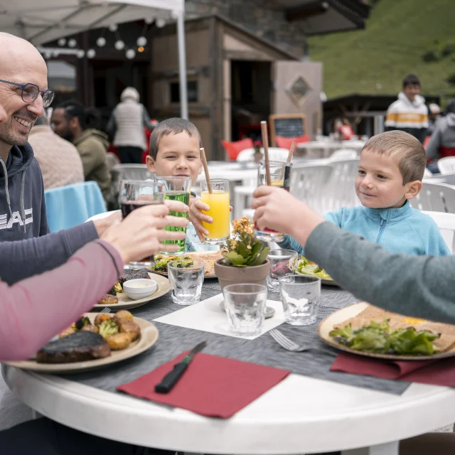 Family Restaurant Summer 2023 2
