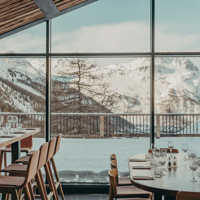 Intérieur du restaurant L'Edelweiss à Val d'Isère