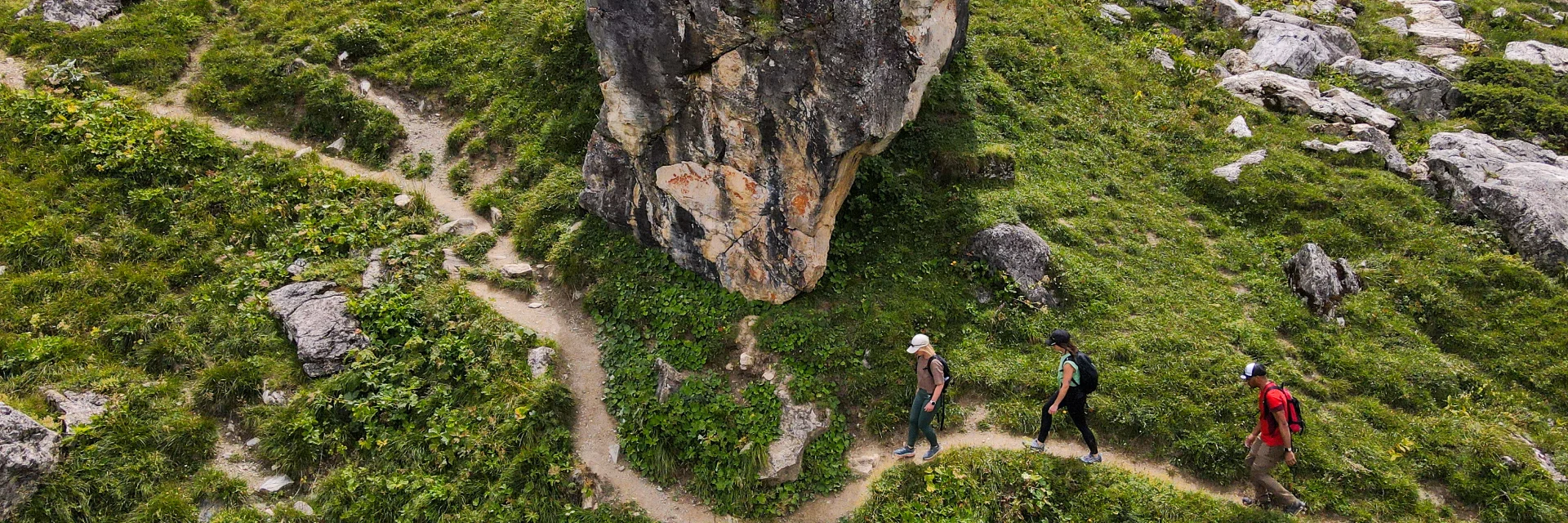 Randonnée entre amis dans la Vallée du Manchet